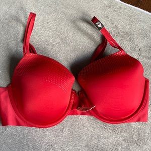 NWT Victoria’s Secret Lined Perfect Coverage Red Bra 36C